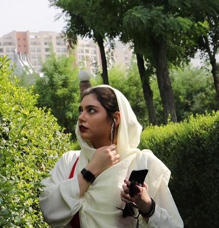 عکس های Instagram سانای امیر آبادی, سانای امیرآبادی در سریال نیسان آبی, سانای امیرآبادی پیج