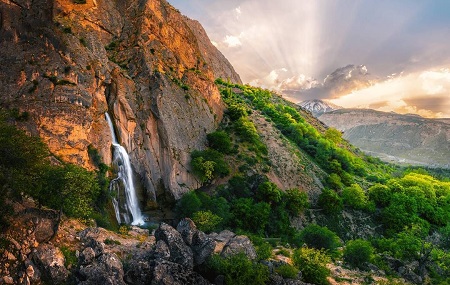 جاذبه های گردشگری در نزدیکی آبشار وانا, آبشار وانا, آبشار وانا در استان مازندران