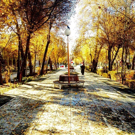 چهارباغ عباسی قدیم, چهارباغ عباسی اصفهان, خیابان چهارباغ عباسی در اصفهان