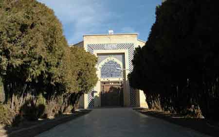 آرامگاه شیخ ابوالحسن خرقانی کجاست