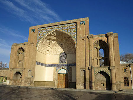 قزوین,آثار تاریخی قزوین,سردر عالی‌قاپو و خیابان سپه